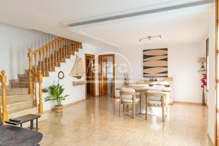 Casa en venta en Vilassar de Dalt, Galbanya photo 0