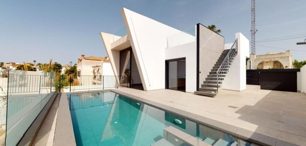 Chalet en venta en Torrevieja, Los Balcones - Los Altos del Edén photo 0