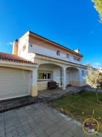 Chalet en venta en Cuenca, Fuensanta - Universidad photo 0