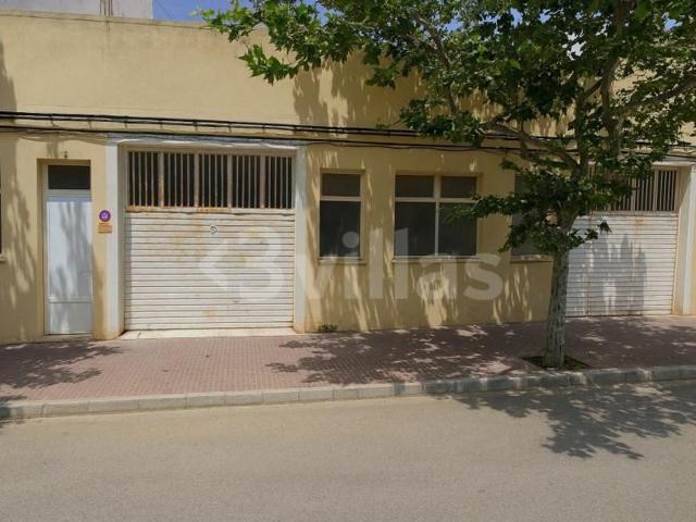 Local comercial en venta en Ciutadella de Menorca photo 0