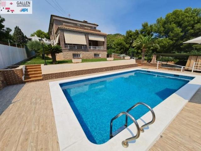 Chalet en venta en Benicàssim, Montornes - Las Palmas - El Refugio photo 0