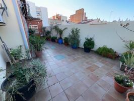 Casa en venta en Cornellà de Llobregat, Centre photo 0