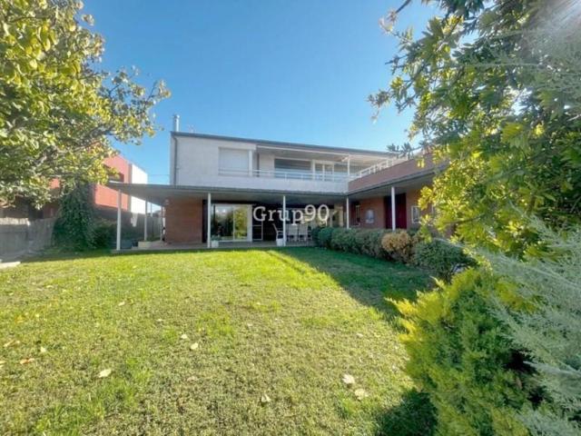 Casa en venta en Lleida photo 0