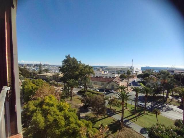 Piso en venta en Alicante, Ensanche-Diputación photo 0