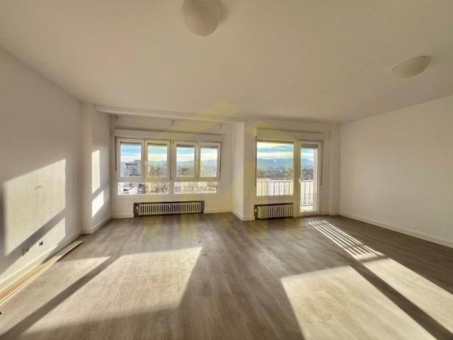 Piso en alquiler en Gijón photo 0