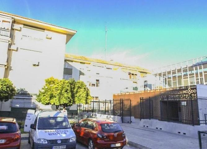 Planta baja en venta en Sevilla, Parque Alcosa photo 0