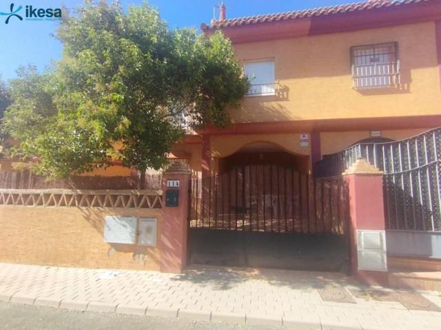Adosada en venta en Lepe, Pinares de lepe photo 0