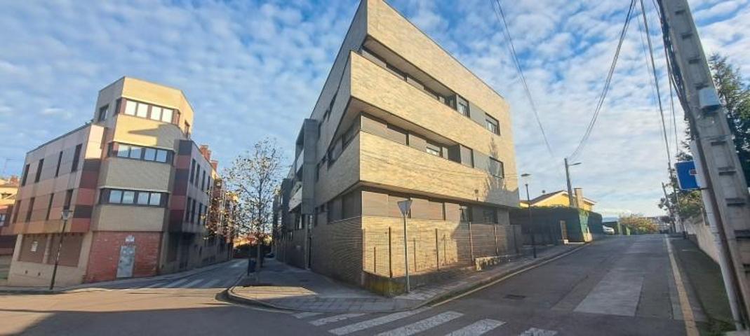 Piso en venta en Gijón, Gijón photo 0