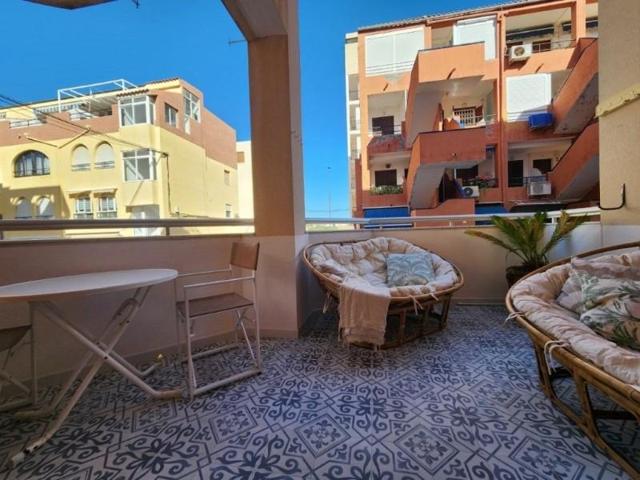 Apartamento en venta en Torrevieja, La Mata pueblo photo 0