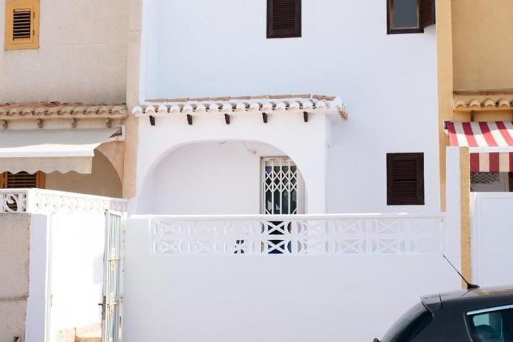 Adosada en venta en Torrevieja, La siesta photo 0