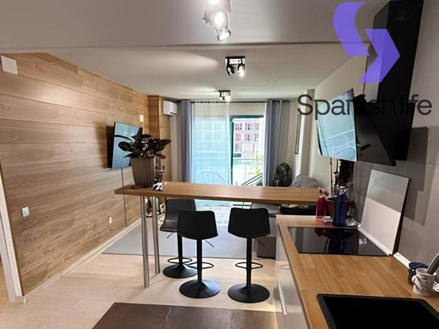 Casa en venta en Villajoyosa, Cala Villajoyosa photo 0