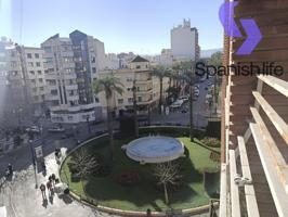Apartamento en venta en Gandia, Centro photo 0