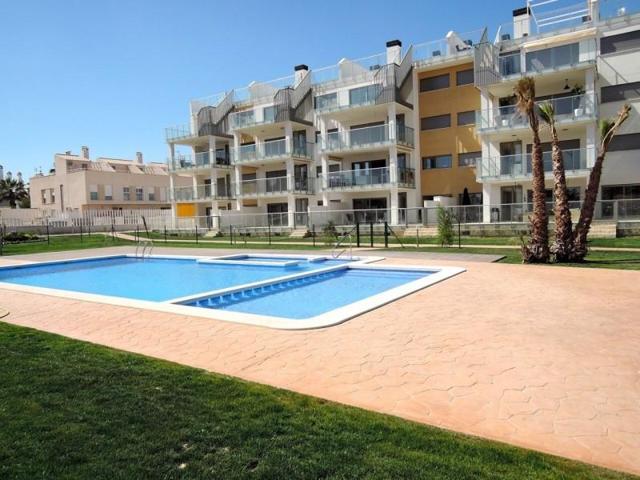 Apartamento en venta en Orihuela Costa, Villamartín-Las Filipinas photo 0