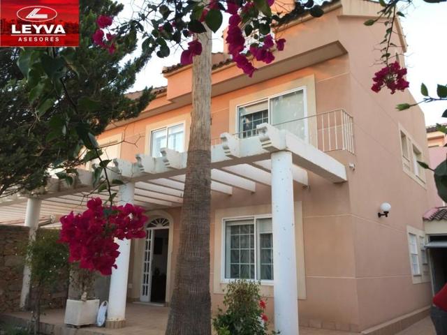 Bungalow en venta en Puerto de Mazarrón, Vía Axial photo 0