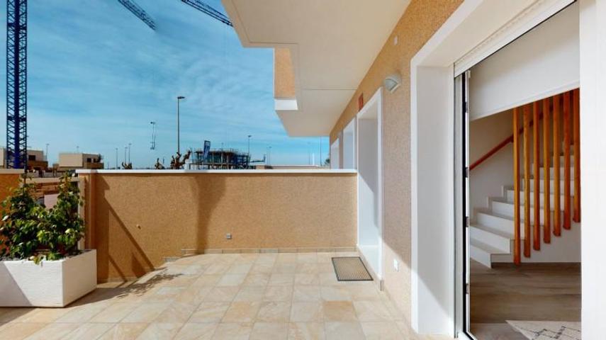 Adosada en venta en Pilar de la Horadada, Zona Pueblo photo 0