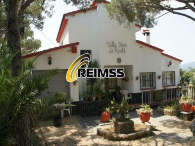 Casa en venta en Maçanet de la Selva photo 0