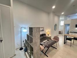 Apartamento en venta en Sevilla, Puerta Carmona-Puerta Osario-Amador de los Ríos photo 0