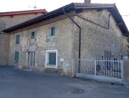 Adosada en venta en Vitoria-Gasteiz, Ullibarri-Viña photo 0