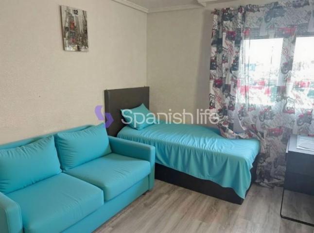 Piso en venta en Alicante, San Blas photo 0