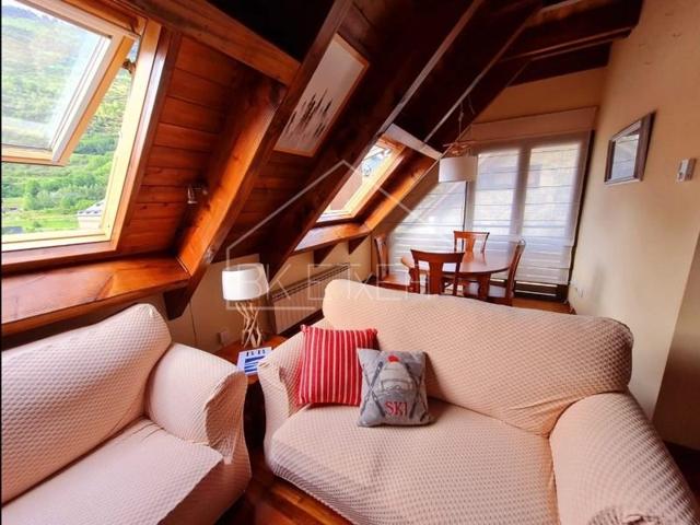 Duplex en venta en Vielha e Mijaran photo 0