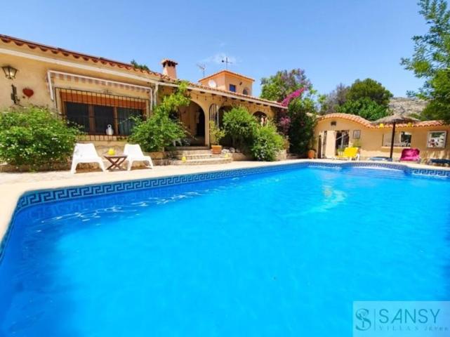 Piso en venta en Castell de Castells photo 0