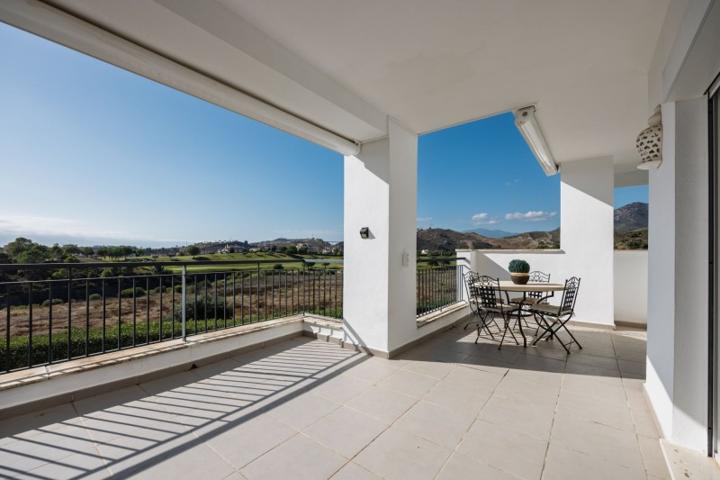 Apartamento en venta en Benahavís, Los Arqueros photo 0