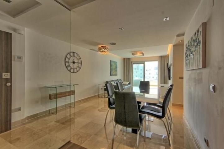 Piso en venta en Marbella, Marbella photo 0