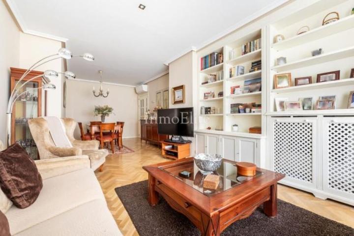 Piso en venta en Madrid photo 0