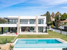 Chalet en venta en Benahavís photo 0
