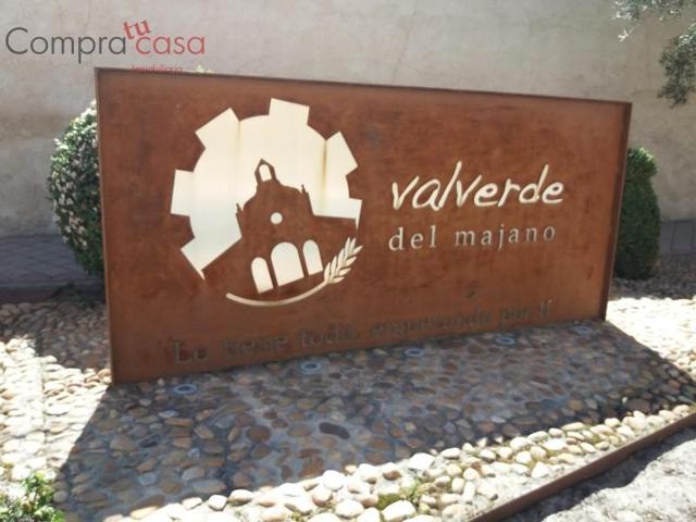 Terreno en venta en Valverde del Majano, Pueblo photo 0