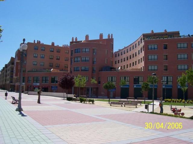 Garaje en alquiler en Valladolid, Parque Alameda photo 0