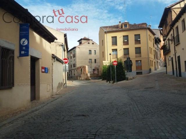 Garaje en alquiler en Segovia, Casco antiguo photo 0
