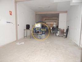 Local comercial en alquiler en Ontinyent, El Llombo photo 0