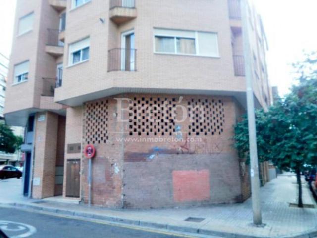 Local comercial en alquiler en Zaragoza, Delicias photo 0