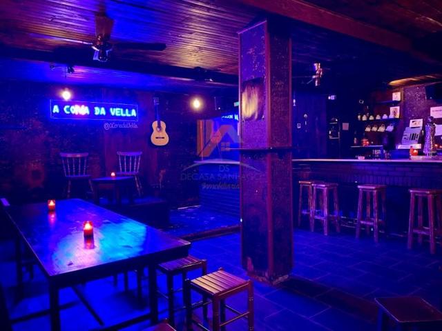 Local comercial en alquiler en Santiago de Compostela photo 0