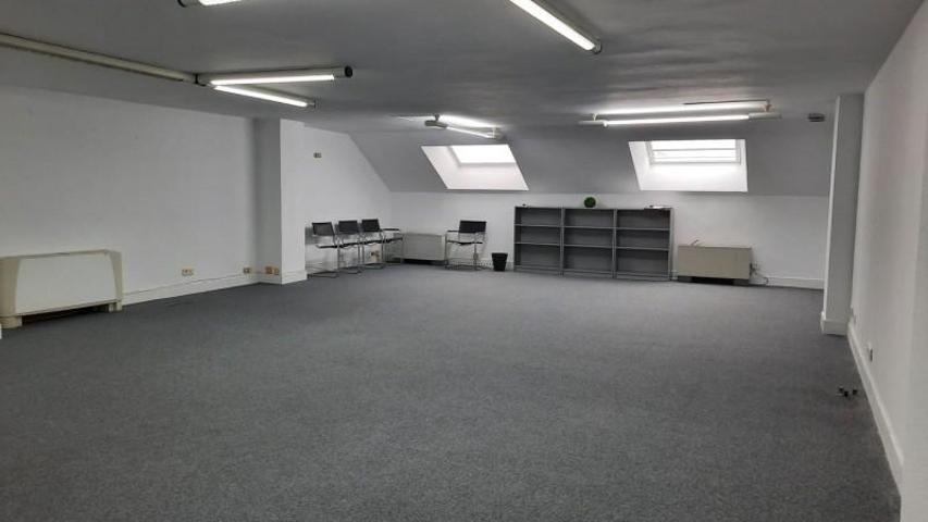 Oficina en alquiler en Getxo, Las Arenas photo 0