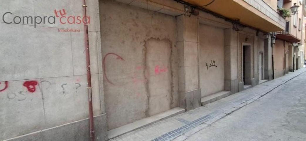 Local comercial en alquiler en Segovia, San millan photo 0