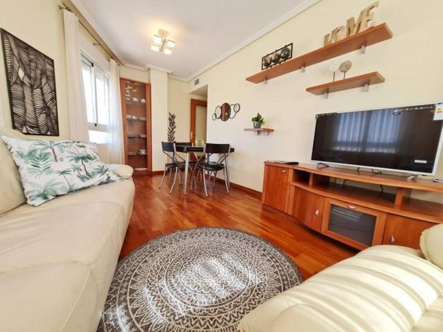 Piso en alquiler en Alicante, Ensanche-Diputación photo 0