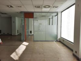 Local comercial en alquiler en Lucena, Lucena photo 0