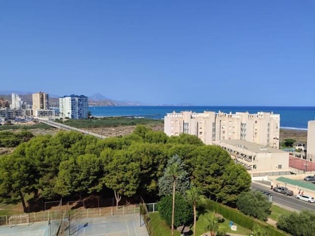 Piso en alquiler en El Campello, L'Alacantí photo 0