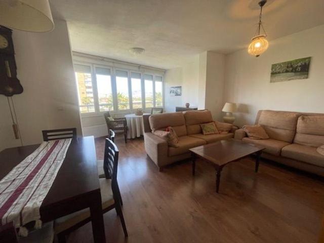 Piso en alquiler en Alicante, L'Alacantí photo 0