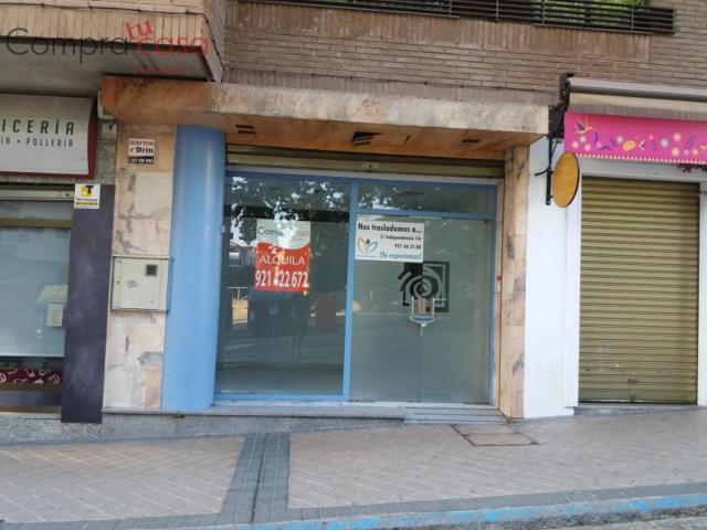 Local comercial en alquiler en Segovia, Santo tomas photo 0