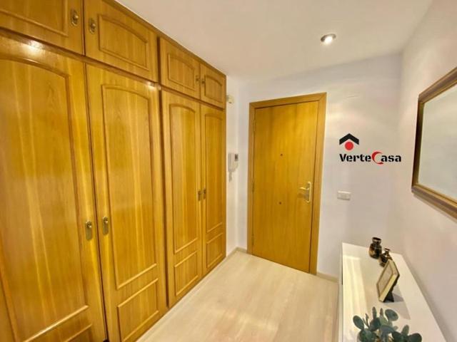 Piso en alquiler en Valencia, Facultades photo 0