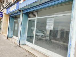 Local comercial en alquiler en Santander, Santander photo 0