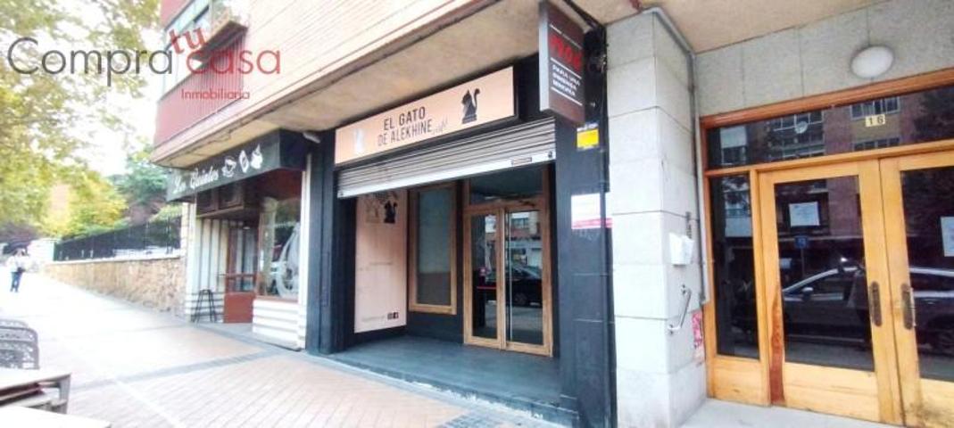 Local comercial en alquiler en Segovia, Conde de Sepulveda photo 0