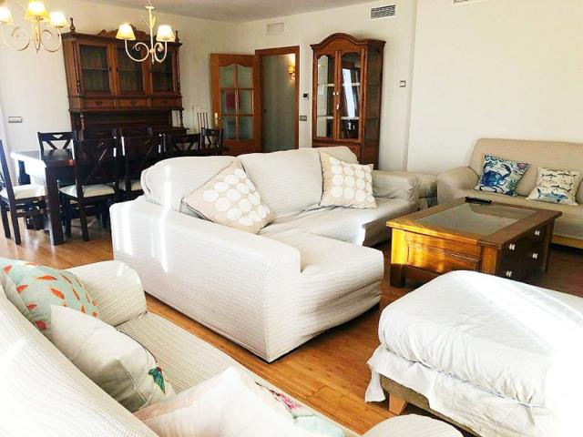 Piso en alquiler en La Herradura, Playa photo 0