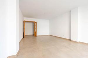 Piso en venta en Almería, Barrio San Luis - Los Molinos photo 0