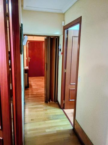 Piso en venta en Madrid, Ciudad Lineal photo 0