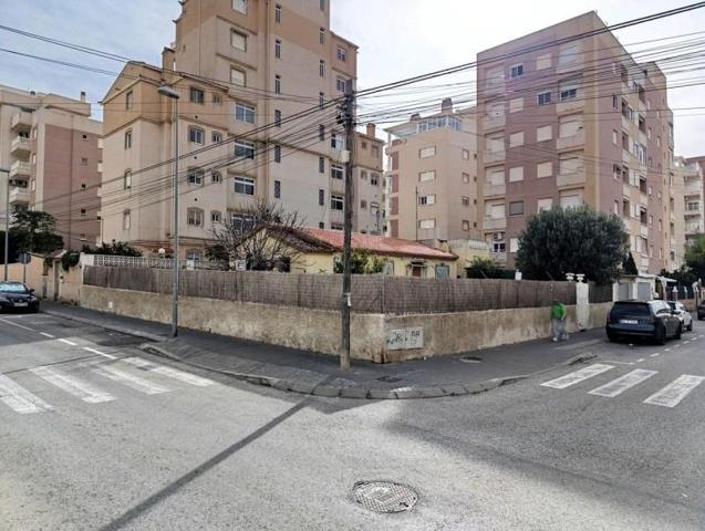 Chalet en venta en Torrevieja, Centro photo 0