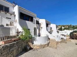 Adosada en venta en Benissa photo 0